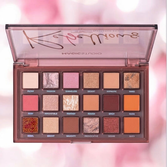 Palette de 18 fards à paupières Rebellious