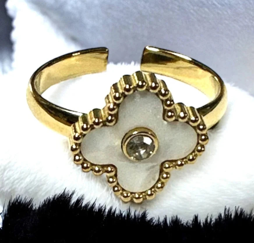Bague trèfle Lisa